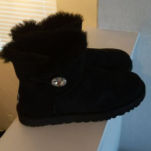 UGG mini bailey button bling size 8